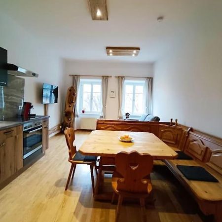 Ferienwohnung Berg & See Милщат Екстериор снимка